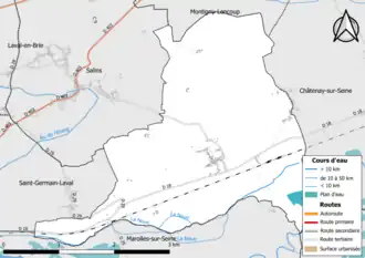 Carte en couleur présentant le réseau hydrographique de la commune