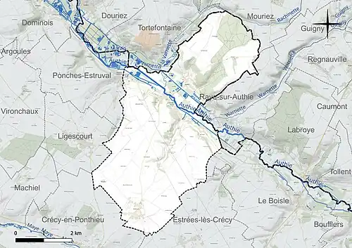 Carte en couleur présentant le réseau hydrographique de la commune
