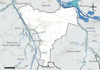 Carte en couleur présentant le réseau hydrographique de la commune
