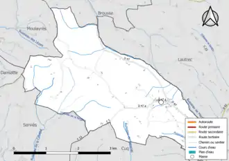 Carte en couleur présentant le réseau hydrographique de la commune
