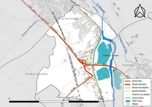 Carte en couleur présentant le réseau hydrographique de la commune