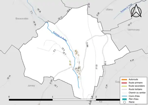 Carte en couleur présentant le réseau hydrographique de la commune