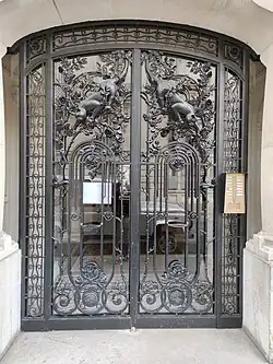 Entrée du no&nbsp;9.