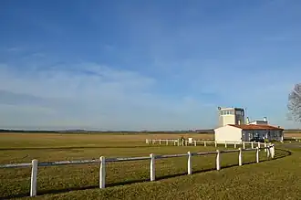 Image illustrative de l’article Aérodrome de Jonzac - Neulles