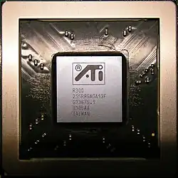 Description de l'image ATI R300 GPU (rectified, perspective change, cropped).jpg.