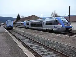 Trois X 73500 en gare de Morteau