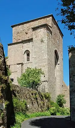 Le clocher vu depuis la Grand-Rue.