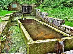 Abreuvoir de la source de la Creuse