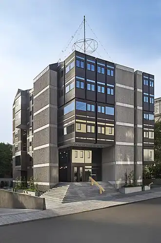 illustration de Acne Studios