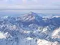 Le Cerro Aconcagua enneigé ; entièrement situé dans la Province de Mendoza, c'est le sommet le plus élevé des hémisphères occidental et sud. Son altitude continue de s'élever.