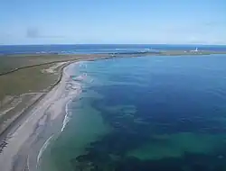 vue aérienne de Linklet Bay avec sa digue des moutons