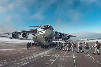 Un Il-76.