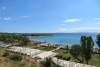 Une des plages d'Alimos.