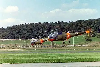 Deux SA−316 B Alouette III à Dübendorf en 1980.