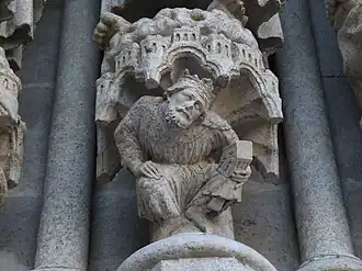 Parfois c'est à un roi qu'incombe la tâche de soutenir un saint.