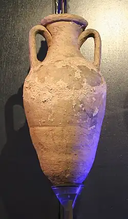 Amphore marseillaise de la fin du IIIe&nbsp;siècle&nbsp;av. J.-C. ou début du IIe&nbsp;siècle&nbsp;av. J.-C.