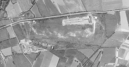 Ancien aérodrome d'Ancenis en 1979 et sa piste en herbe