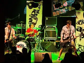 Description de cette image, également commentée ci-après