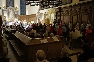 Lors de l'un des concerts « Entre vignes et forêts ».