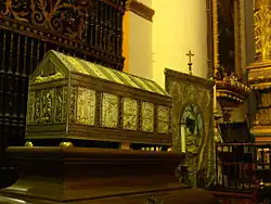 Son sépulcre au monastère de Yuso.