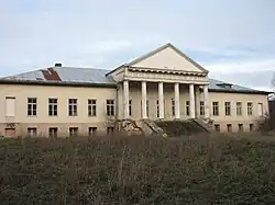 Le château d'Arnionys.