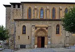Entrée de l'église.