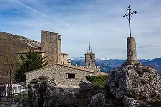 L'église Nativité de la Vierge.