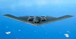 appareil en vol. Il s'agit d'une aile volante, sans queue ni fuselage.