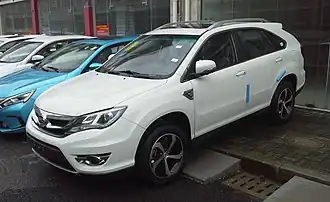 BYD S7