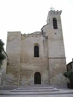 La façade de l'église de Baillargues en 2009.