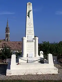 Le monument aux morts (sept.&nbsp;2012)