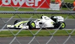 Photo de la BGP 001 de Barrichello, en piste