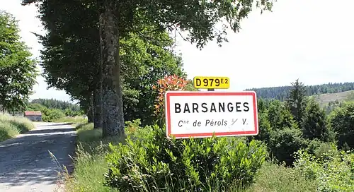 Entrée du hameau de Barsanges.