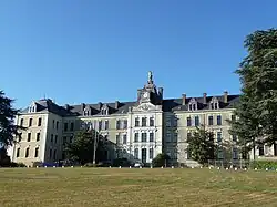 Description de l'image BatFac-2012-de droite.jpg.