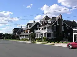 Plus le long de Harris Street