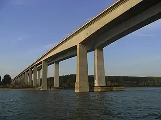 Le pont de Beška (Autoroute A1).