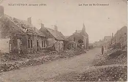 Les destructions de la rue de Saint-Chamont à la suite des combats de début octobre 1918.