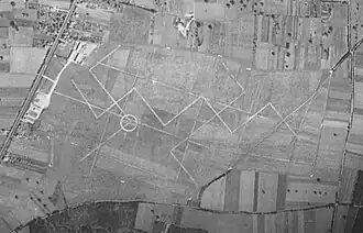 Aérodrome d'Angoulême - Bel Air en juillet 1945.