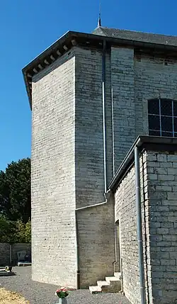 L'abside vue du sud.