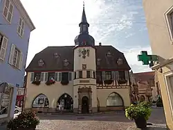 Hôtel de ville (1531).