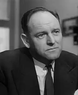 Description de l'image Bernard Lee in Beat the Devil.jpg.