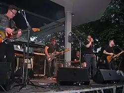 Description de cette image, également commentée ci-après