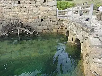 La marée monte : remplissage de l'étang, vu côté « mer ».