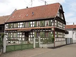 Ferme, 3, rue de la Marne.