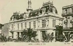 Bône - Hôtel de Ville, architecture de la période française en Algérie;