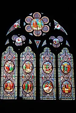 Vitrail représentant la vie de saint Seurin.