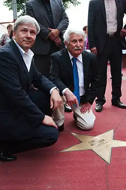 Description de cette image, également commentée ci-après