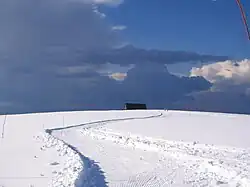 Buron typique des montagnes du Cantal.