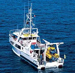 Sur le pont arrière du Minibex Comex