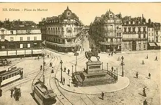 L'ancien tramway sur la place du Martroi...